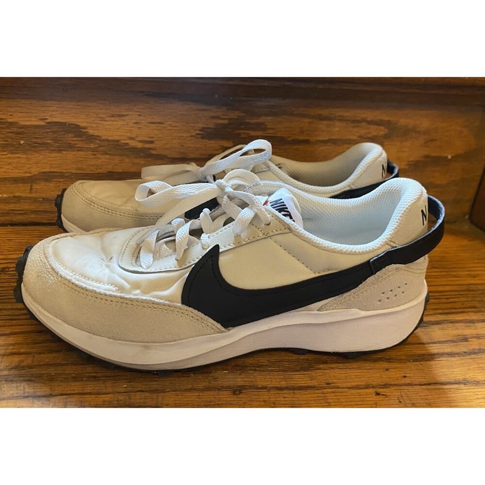 Nike Waffle Debut Sanddrift Black Womens Size 8 Athletic Running Shoes Sneakers